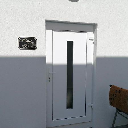 Zum Hofgassl Haus Isi Lejlighed Mörbisch am See Eksteriør billede